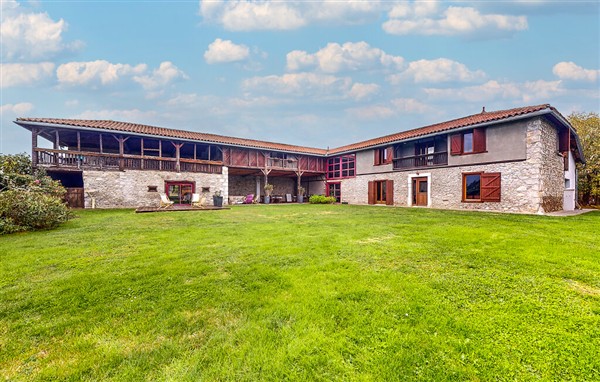 Holiday Home - Montrejeau in France in Montrejeau, France