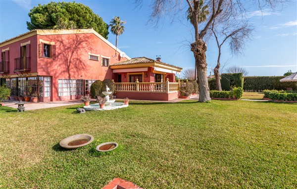 Holiday Home - Moron de la Frontera in Spain in Moron de la Frontera, Spain