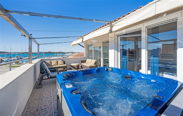 Holiday Home - Murter-Murter in Croatia in Murter-Murter, Croatia