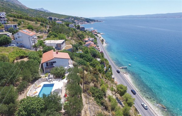 Holiday Home - Omis-Krilo Jesenice in Croatia, Omis-Krilo Jesenice, Croatia