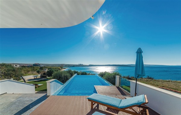 Holiday Home - Pag-Povljana in Croatia, Pag-Povljana, Croatia