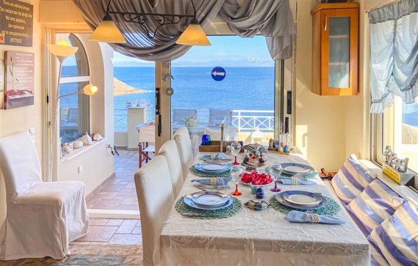 Holiday Home - Porto Ennea Keratea in Greece in Porto Ennea Keratea, Greece
