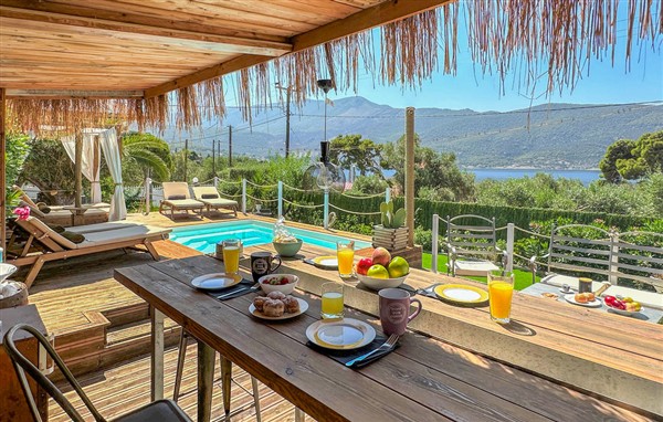 Holiday Home - Porto Germeno Attiki in Greece in Porto Germeno Attiki, Greece