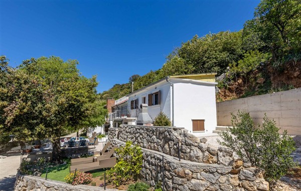 Holiday Home - Rab - Mundanije in Croatia, Rab - Mundanije, Croatia