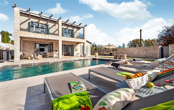 Holiday Home - Rovinj-Matuhanci in Croatia in Rovinj-Matuhanci, Croatia