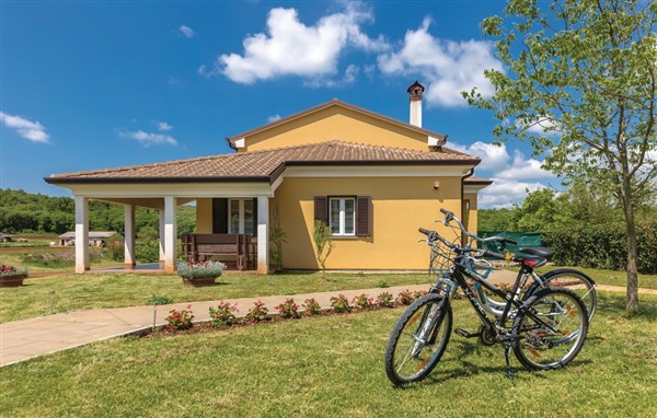 Holiday Home - Rovinj-Putini in Croatia in Rovinj-Putini, Croatia