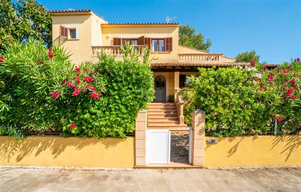 Holiday Home - S'Estanyol in SEstanyol in Spain in S'Estanyol, SEstanyol, Spain