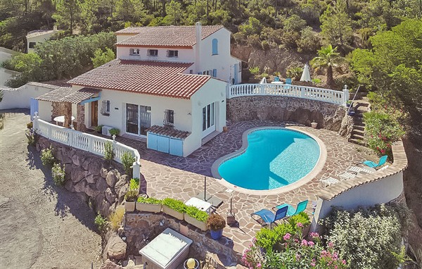 Holiday Home - Saint Raphaël in France in Saint Raphaël, France