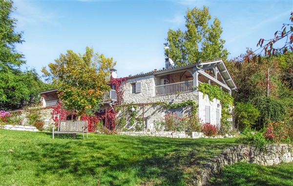 Holiday Home - Saint-Salvy in France in Saint-Salvy, France