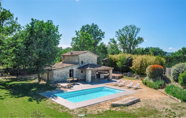 Holiday Home - Saint Sauveur de Cruzières in France in Saint Sauveur de Cruzières, France