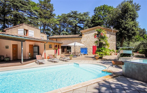 Holiday Home - Saulce sur Rhône in France in Saulce sur Rhône, France