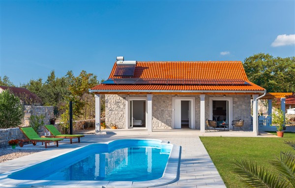 Holiday Home - Sibenik-Puljane in Croatia in Sibenik-Puljane, Croatia