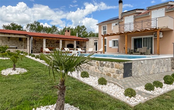 Holiday Home - Sibenik-Ruzic in Croatia in Sibenik-Ruzic, Croatia