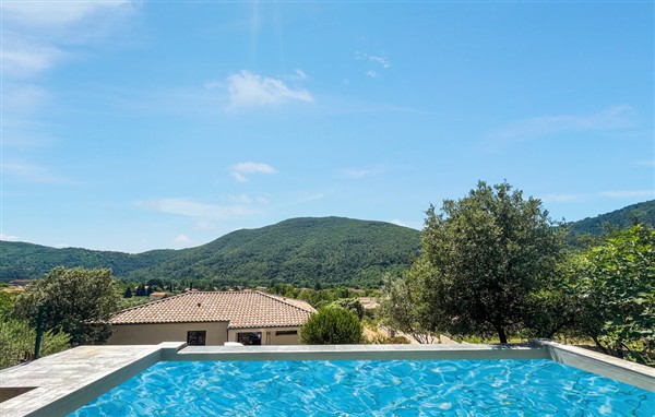 Holiday Home - St-Florent-sur-Auzonnet in France, St-Florent-sur-Auzonnet, France
