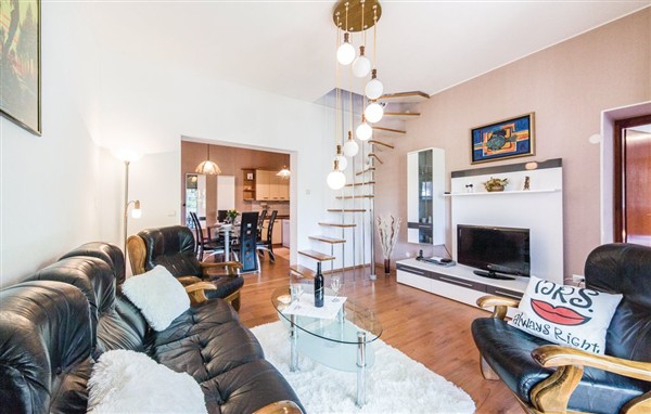 Holiday Home - Trogir-Kastel Gomilica in Croatia, Trogir-Kastel Gomilica, Croatia