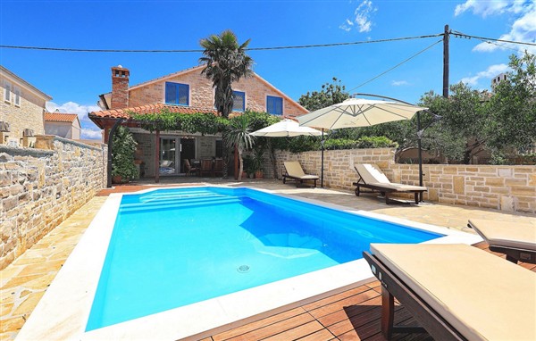 Holiday Home - Ugljan-Preko in Croatia in Ugljan-Preko, Croatia