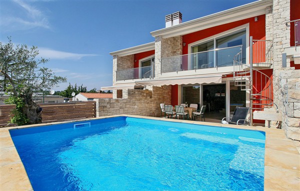 Holiday Home - Umag-Sv.Ivan in Croatia in Umag-Sv.Ivan, Croatia