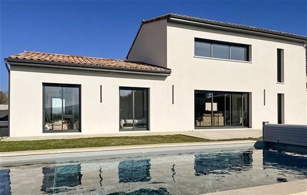 Holiday Home - Valaurie in France in Valaurie, France