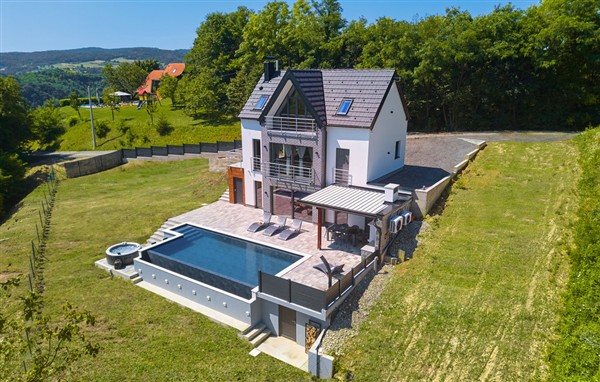 Holiday Home - Zagreb - Bedenica in Croatia, Zagreb - Bedenica, Croatia
