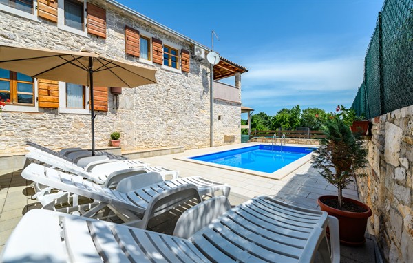 Holiday Home - Zminj-Sutivanac in Croatia, Zminj-Sutivanac, Croatia
