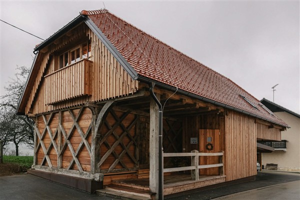 Krka River Cottage - Slovenia