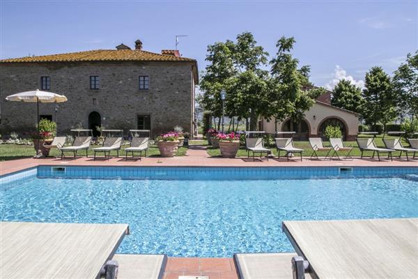 Le Caselle in Arezzo Tuscany Provincia di Arezzo sleeps 26