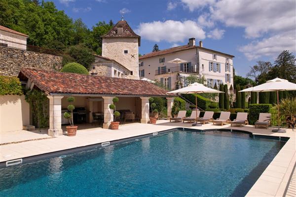 Le Domaine Cocoon in Dordogne, France