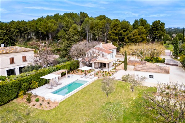 Maison de Terre in France