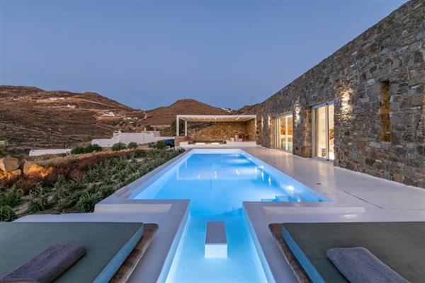 Mega Mansion II in Southern Aegean