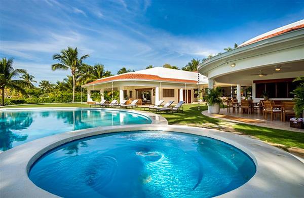 Oceanfront Villa - Caribbean