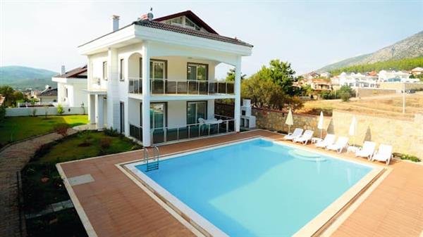 Orka Diamond Villa in Ovacik, Dalaman Area sleeps 6 people | Villas in ...