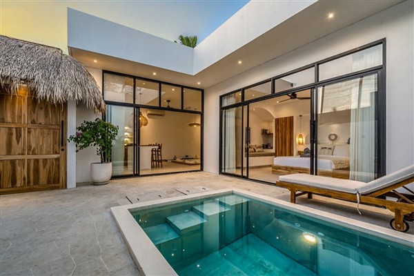 Pecatu Villa - Bali