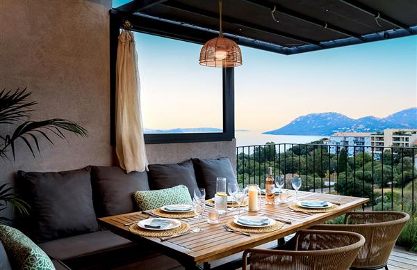 Penthouse Les Oliviers in Porto Vecchio & Bonifacio, Corsica