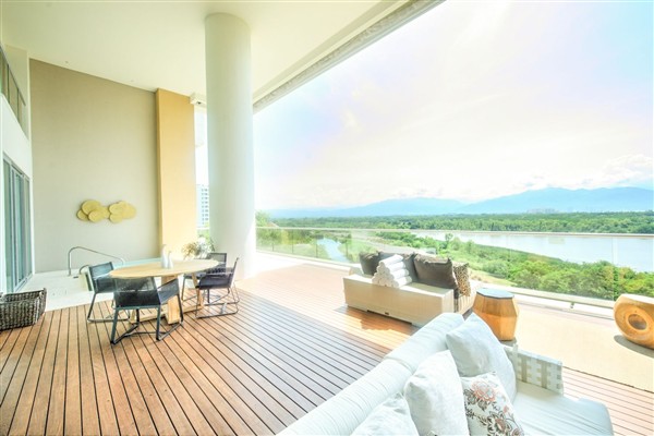 Residencia Amador in Nuevo Vallarta, Mexico