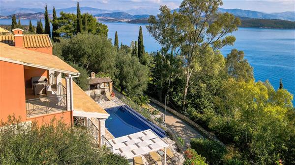 Strongilo in Ionian Islands