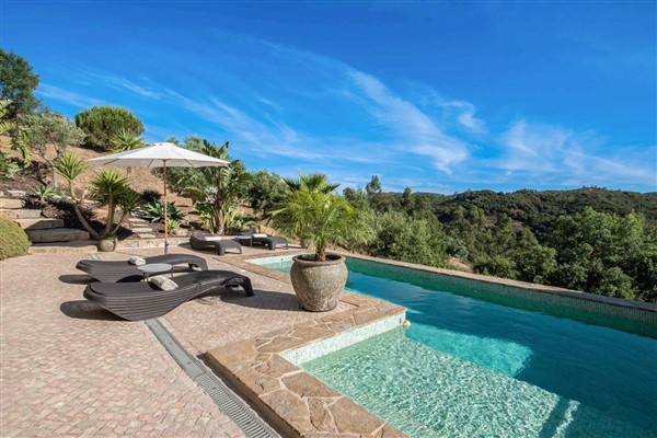 Sunset Spice Villa in Portugal
