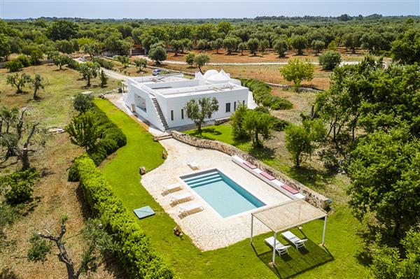 Trullo Cielo - Italy