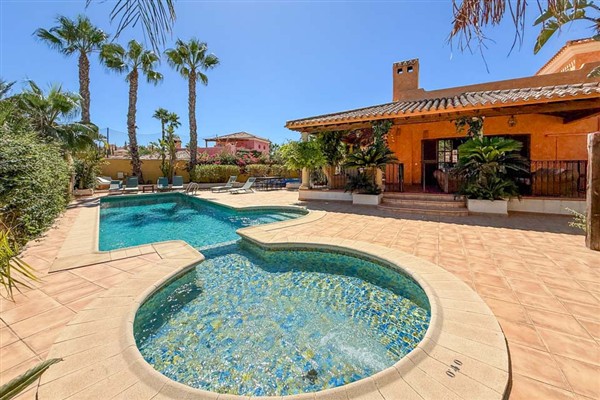 Villa 29 Desert Drive - Spain