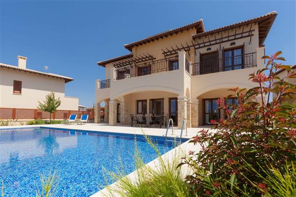 Villa Aeneas Grand GV05, Aphrodite Hills, Cyprus With Swimming Pool