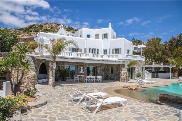 Villa Alekmu in Southern Aegean