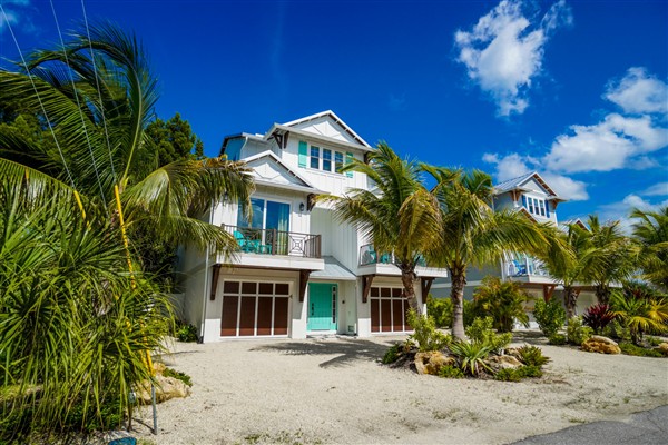 Villa Amberjack in Florida