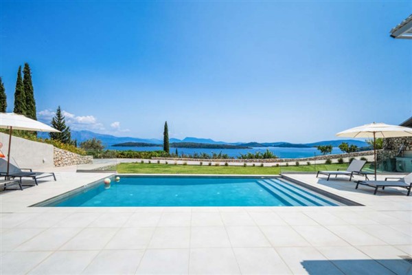 Villa Apaggio Gaia in Greece
