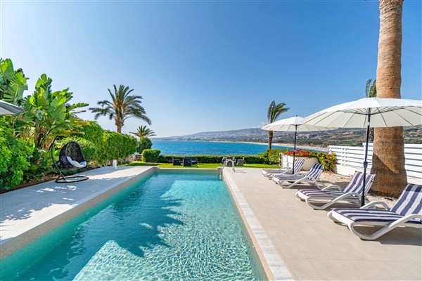 Villa Aqua Blu in Cyprus
