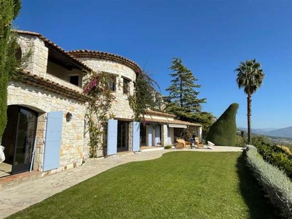 Villa Bougainvilles in Vence, Cote d'Azur, France - Alpes-Maritimes