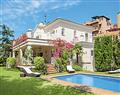 Take things easy at Villa Casa Hermosa; El Paraiso, Benahavis; Costa del Sol