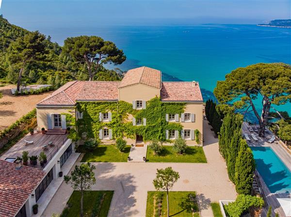 Villa Cassis in Cote d'Azur, France - Bouches-du-Rhône