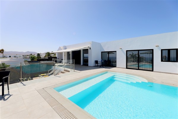 Villa Causel in Puerto Del Carmen, Lanzarote