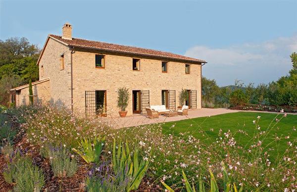 Villa Chimneys in Provincia di Perugia