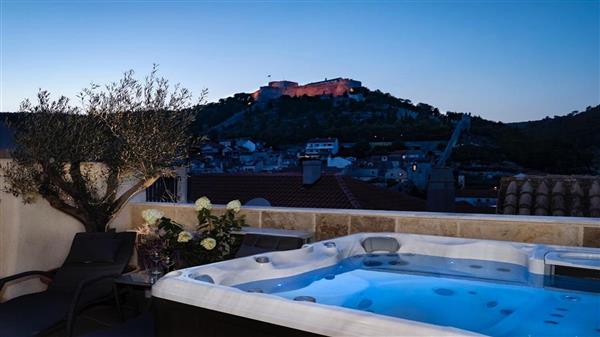 Villa Dvorac in Grad Hvar