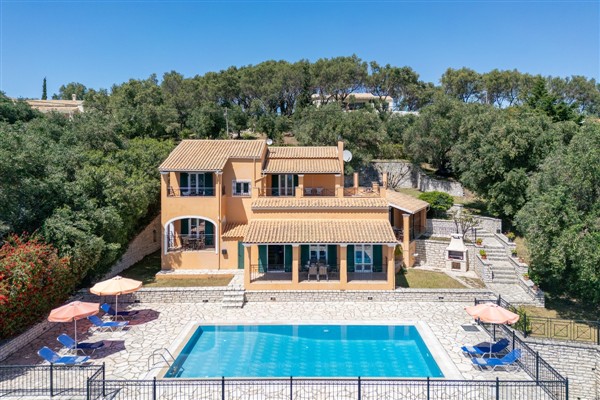 Villa Eleni Sinies in Agios Stefanos, Corfu